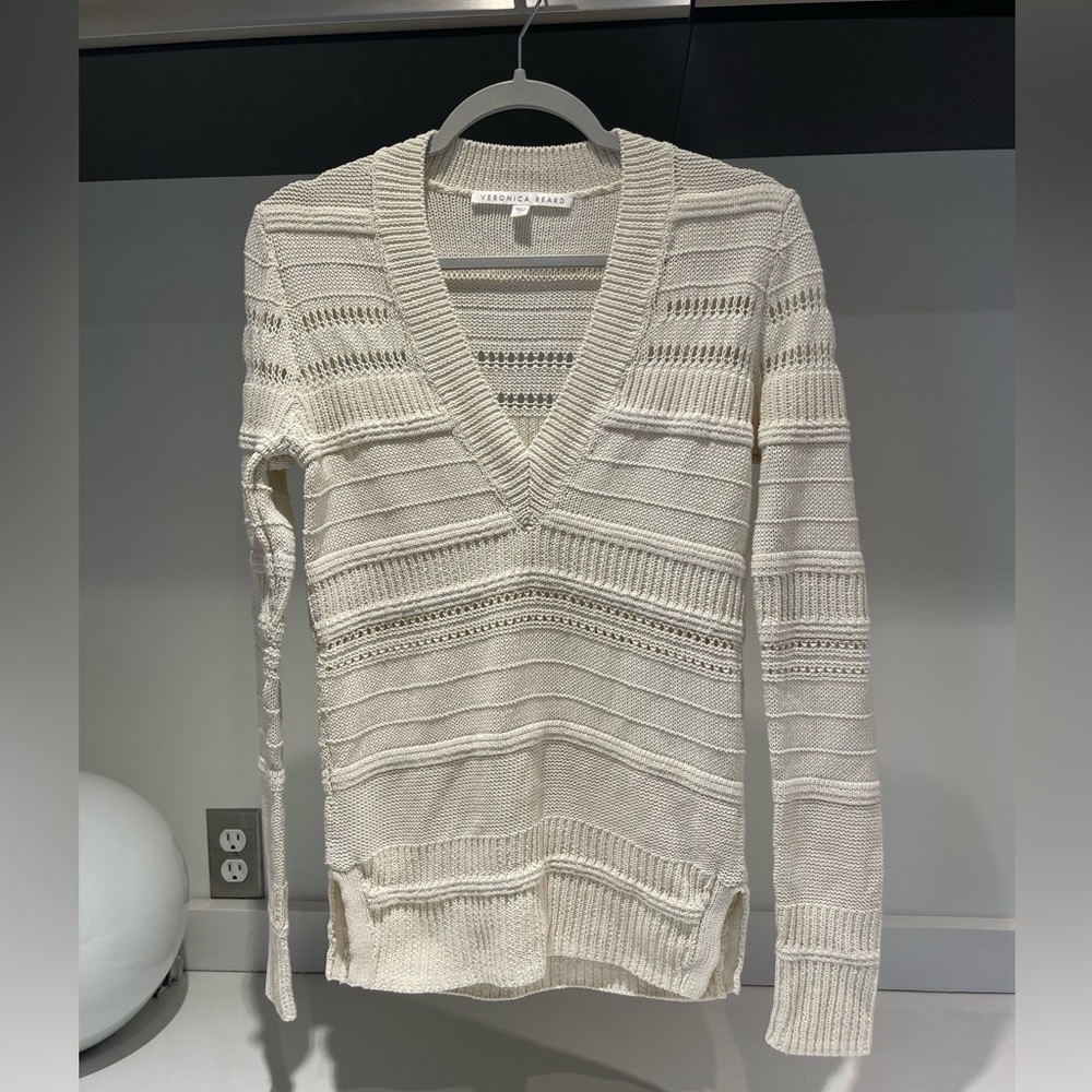 $395 Veronica Beard Aven Creamy Ivory Long Sleeve VNeck Side Slit Sweater  XS S